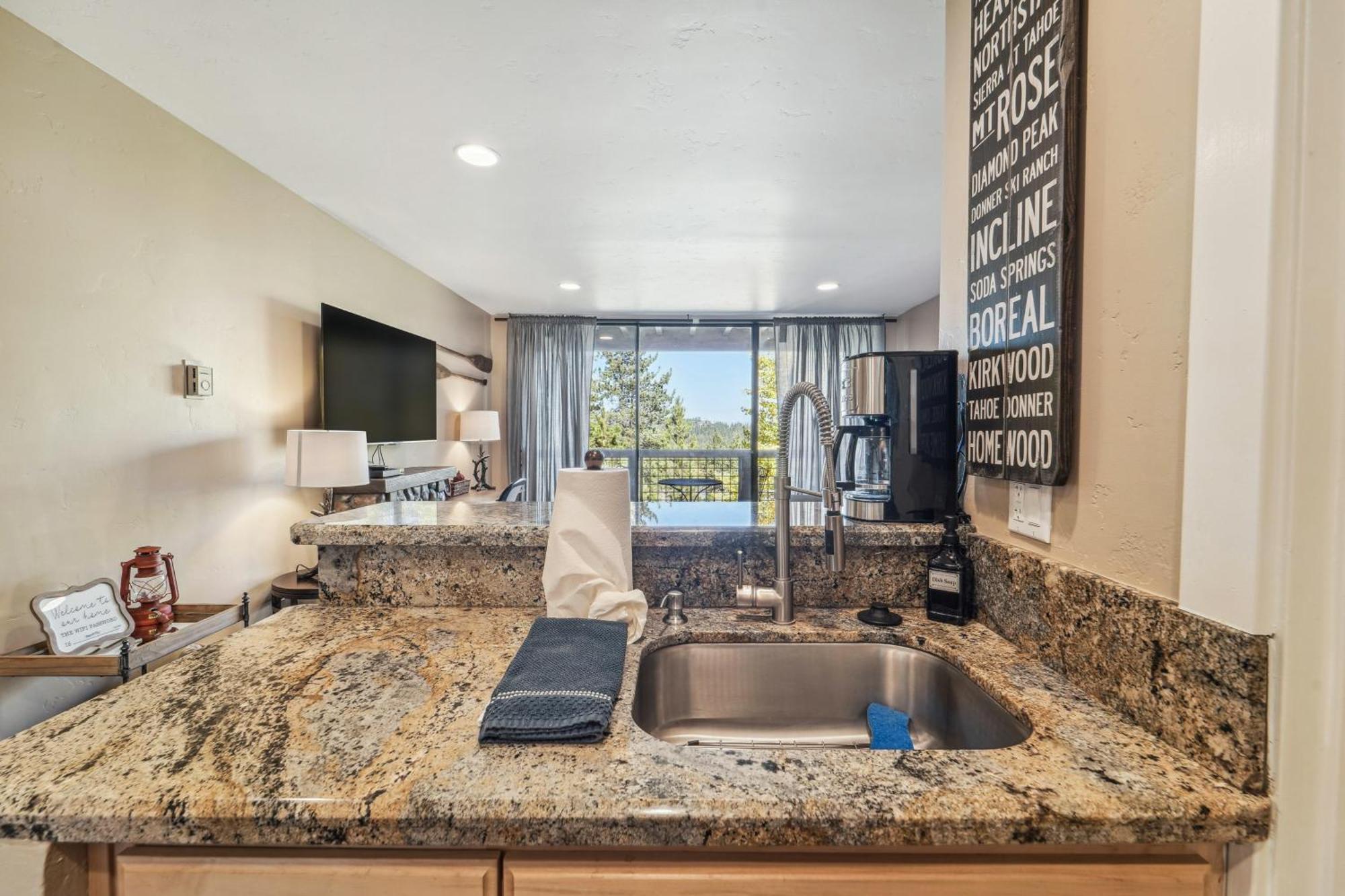 Truckee Studio With Balcony And On-Site Skiing! المظهر الخارجي الصورة